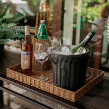 Cargar imagen en el visor de la galería, Hielera Negra - Ratan