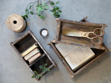 Cargar imagen en el visor de la galería, Caja de madera rectangular