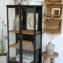 Cargar imagen en el visor de la galería, Jarron con una oreja S