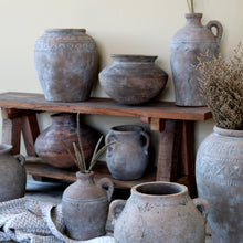 Cargar imagen en el visor de la galería, Jarron con una oreja M