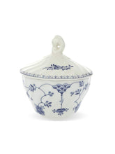 Cargar imagen en el visor de la galería, Juego de vajilla de 45 piezas, Finlandia Blue Queen’s by Churchill