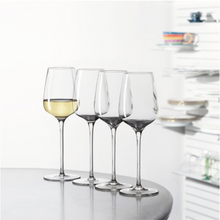 Cargar imagen en el visor de la galería, Set 4 copas vino blanco Willsberger
